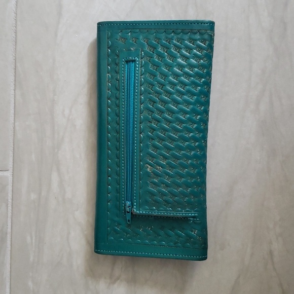 Alejandro Yeo Tooled Leather Wallet - Picture 2 of 9